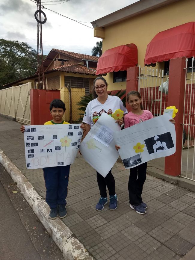 Atividades Dia 18 de maio Dia Nacional de Combate ao Abuso e à Exploração Sexual de Crianças e Adolescentes