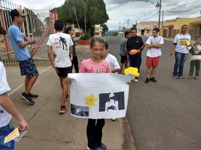 Atividades Dia 18 de maio Dia Nacional de Combate ao Abuso e à Exploração Sexual de Crianças e Adolescentes