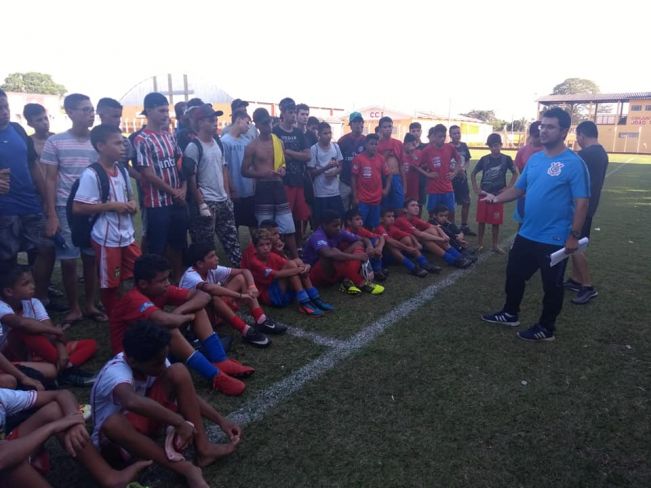 Alvinlândia recebe avaliação de Futebol com mais de 300 atletas, para o S. C. Corinthians Paulista